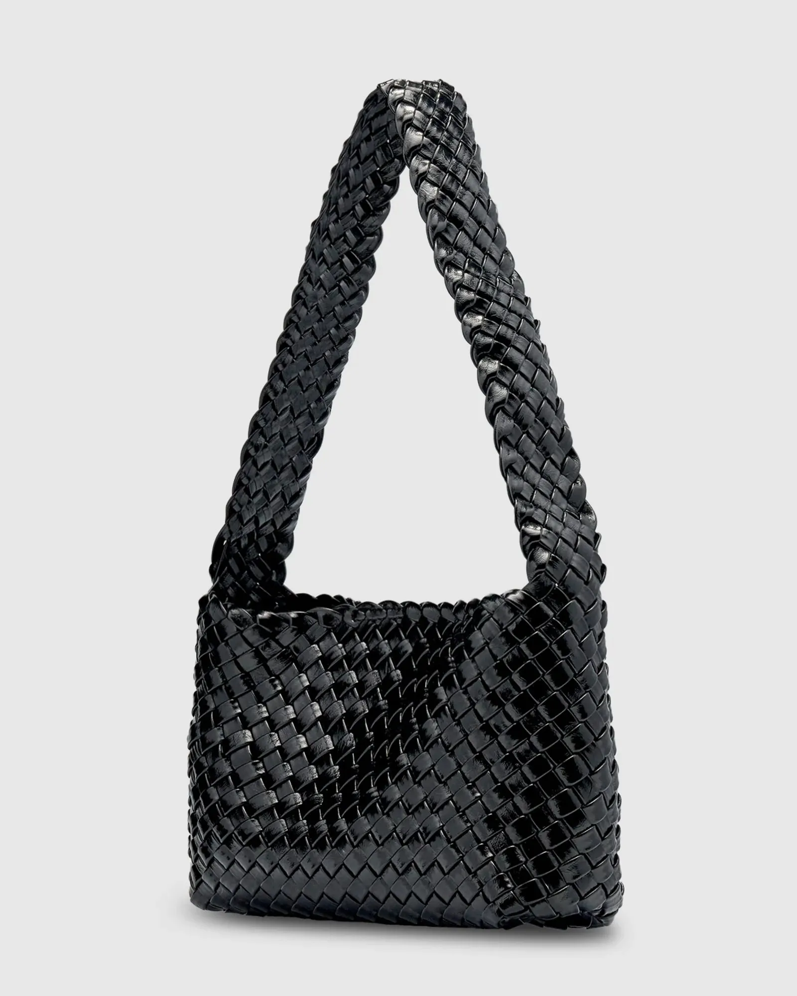 LUCA WOVEN SHOULDER BAG - BLACK GLOSSY CRINKLE