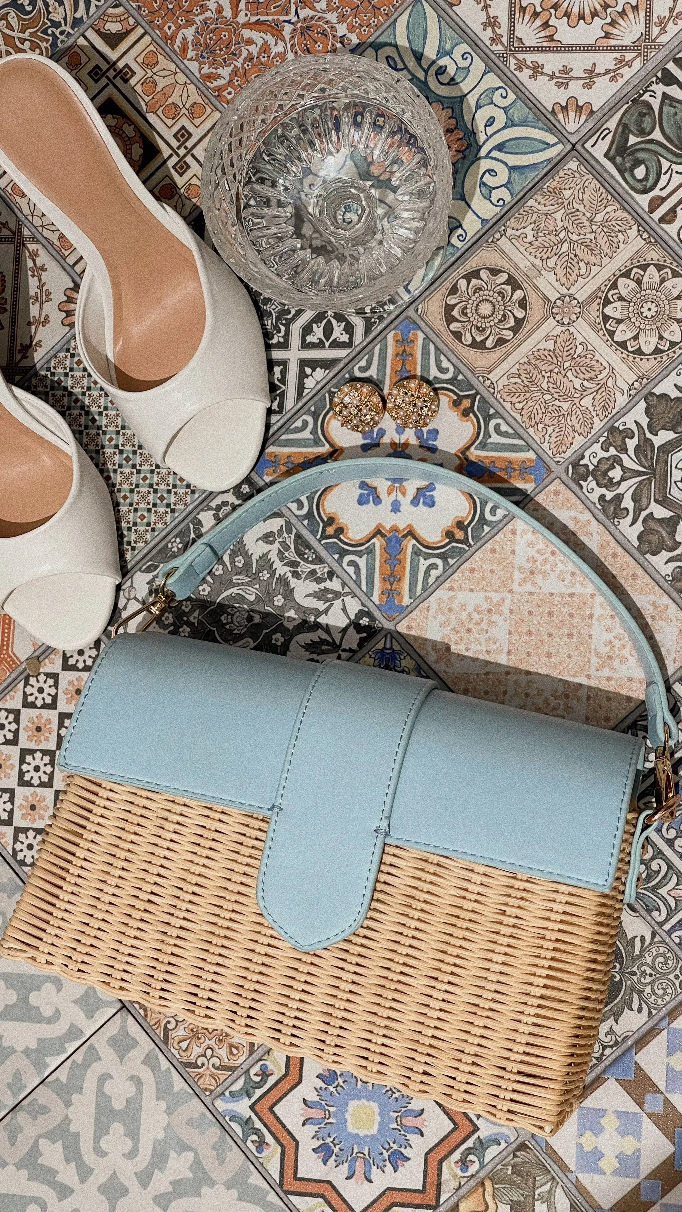 Ysabel Woven Straw Crossbody Bag - Blue